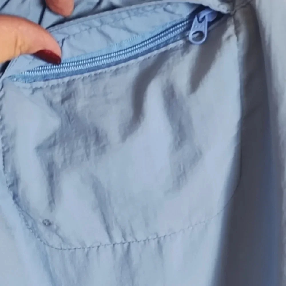 Columbia Sky Blue Drawstring Elastic Waist Gym Shorts Quick Dry Pockets